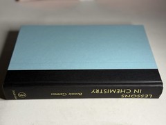 Lessons in Chemistry – Bonnie Garmus – 1st edition/1st printing Hardcover
