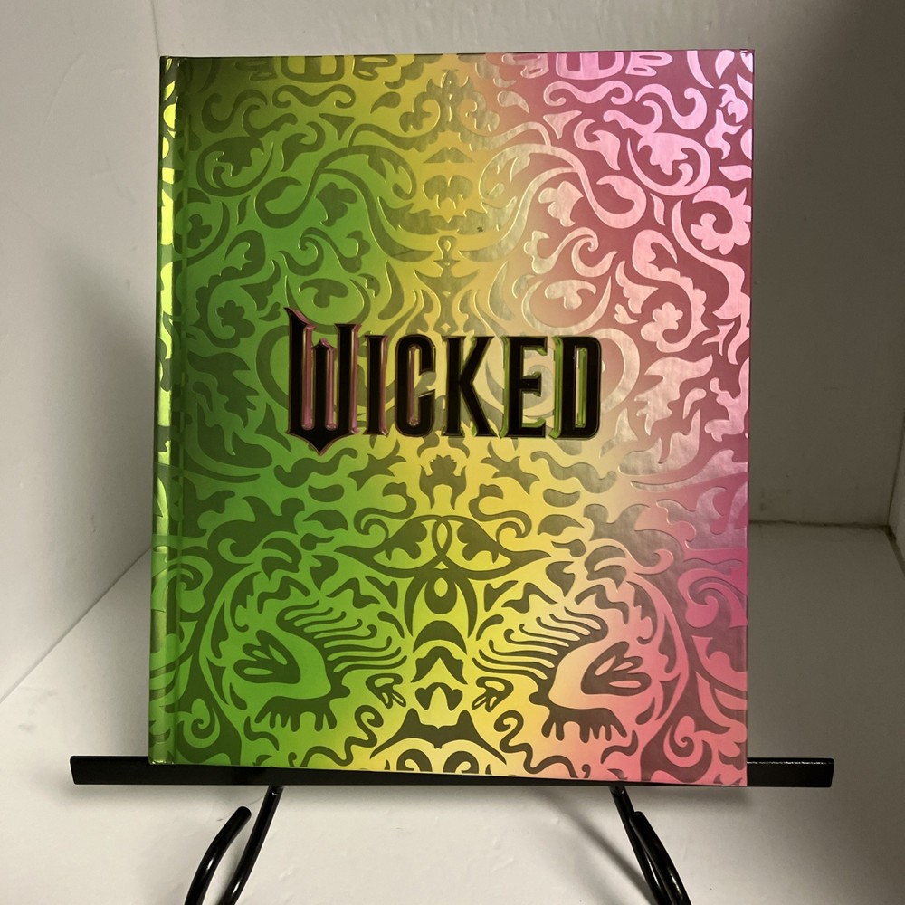 wicked: the official visual companion Book