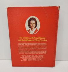 Vintage 1972 Betty Crocker’s Pie Cover Sear Holiday Edition Cookbook