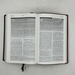 THE EVIDENCE STUDY BIBLE Ray Comfort & Lynn Copeland 2021 HC Bridge-Logos Brown