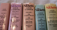 THE SACKETTS Complete 5 Volume Series by LOUIS L’AMOUR Book Club Edition HCDJ