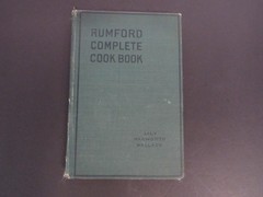 The Rumford Complete Cookbook by Lily Haxworth Wallace HC 1927 241 Pages