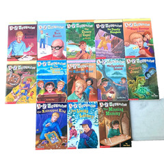 Lot of 26 A to Z Mysteries Complete Series Set Paperback Books by Ron Roy