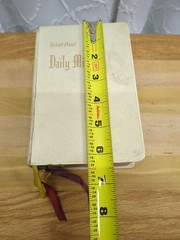 Saint Paul Daily Missal by Daughters of St Paul Leather-bound 1960 White