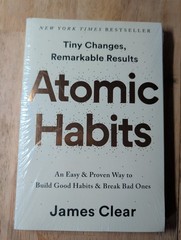 Atomic Habits: An Easy & Proven Way to Build Good Habits and Break Bad Ones Book