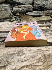 Vintage The Wizard of Oz – L. Frank Baum – Moby Books Illustrated 1977 Mini Book