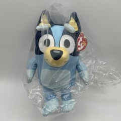 Bluey Bundle: 4 PB Books, Puzzle, Bluey Beanie Baby & Board Book Box Set