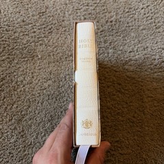 Cambridge Bible KJV White French Morocco Bonded Leather Slipcase Brevier Text