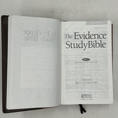 THE EVIDENCE STUDY BIBLE Ray Comfort & Lynn Copeland 2021 HC Bridge-Logos Brown