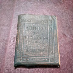 CHRIST IN FLANDERS „LITTLE LEATHER LIBRARY” Vintage Book