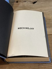 The Hunger Games Mockingjay Suzanne Collins 2010 HCDJ First Edition 1st Print