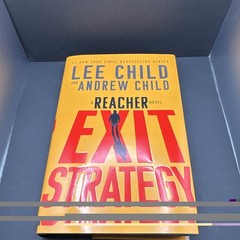 Random House Exit Strategy Jack Reacher Lee Child Andrew Child 2025 Hardcover DJ