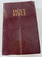 HOLY BIBLE NKJV Red Letter Nelson Dictionary Concordance Burgundy 1980 