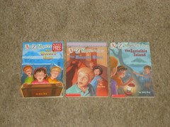 Lot 49 A to Z Mysteries Books Ron Roy Complete A to Z Calendar Capital Super Edi