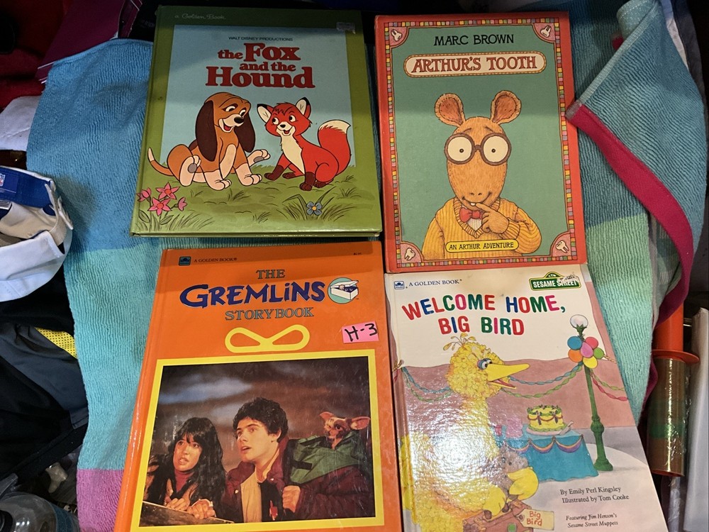 Children’s Books. Copyrights 1980s. Lot Of 4. Various Titles. See Pictures