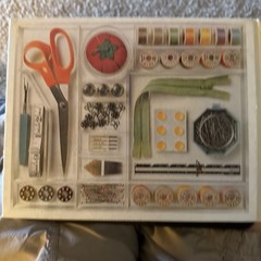 Vintage 1976 Reader’s Digest Complete Guide To Sewing – Illustrated 528 Pages