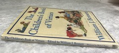 Children’s Book of Virtues by William J. Bennett and William J. Bennett (1995, H
