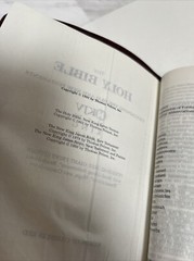 Holy Bible NKJV Giant Print by Nelson Publishers 334BC Leather Binding Index Tab