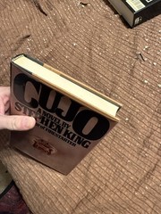 Stephen King Cujo HC/DJ TRUE 1st Edition VIKING PRESS Great Condition