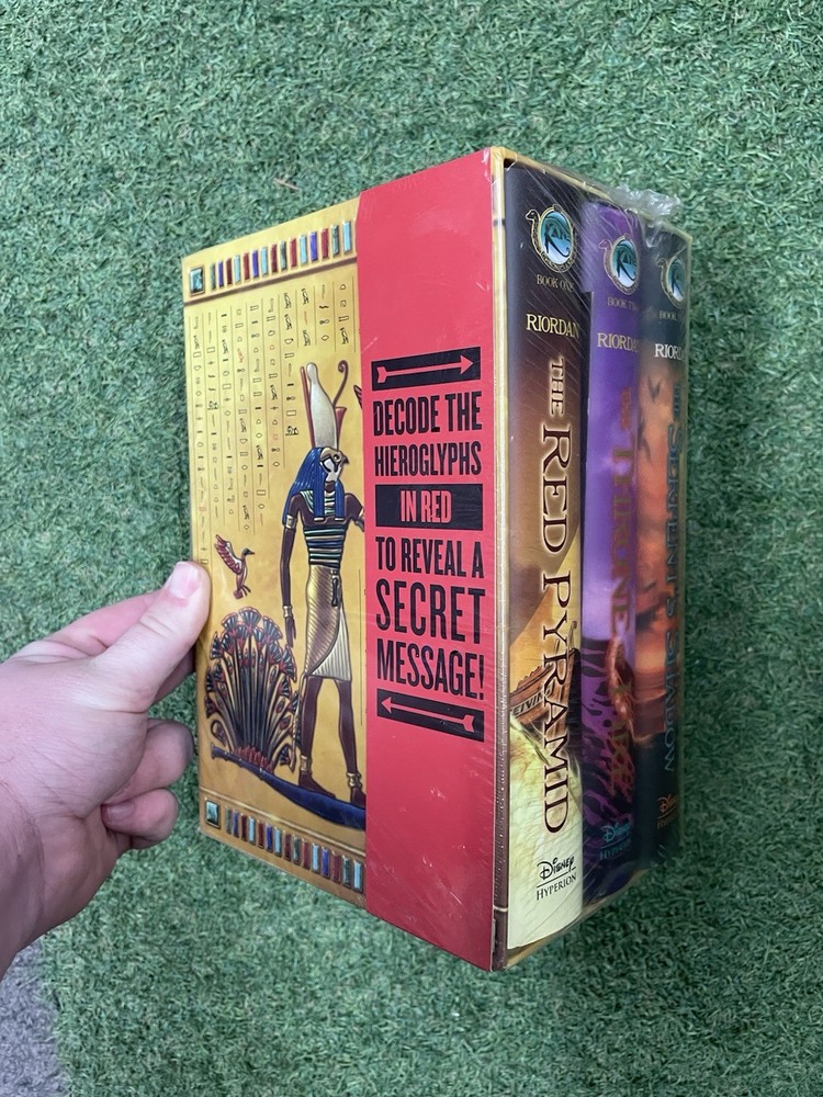 KANE CHRONICLES Hardcover Boxed Set by Rick Riordan (2012) NEW/SEALED w/Posters