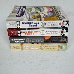 Jenn McKinlay Cupcake Bakery Mystery Series Books 1-4 Lot Cozy Fiction Paperback