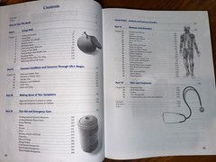 Vintage 2005 Mayo Clinic Family Health Book 1,448 Pages Hardcover Book