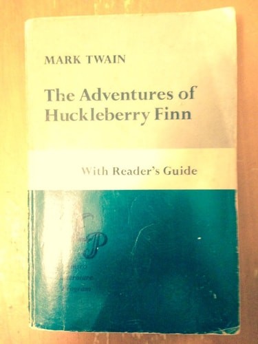 Adventures of Huckleberry Finn With Reader’s Guide (Amsco Literature Program Ser