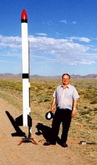 How To Make Amateur Rockets – 2nd Edition Book With Design Software and Video