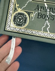 Neil Gaiman – American Gods/Anansi Boys – B&N HC 2011 Silver Gilt Pages