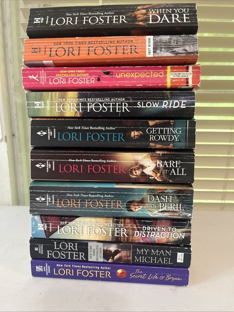 Lot of 10 – Lori Foster – Romance – Free Shipping