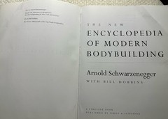 The New Encyclopedia of Modern Bodybuilding by Arnold Schwarzenegger Paperback