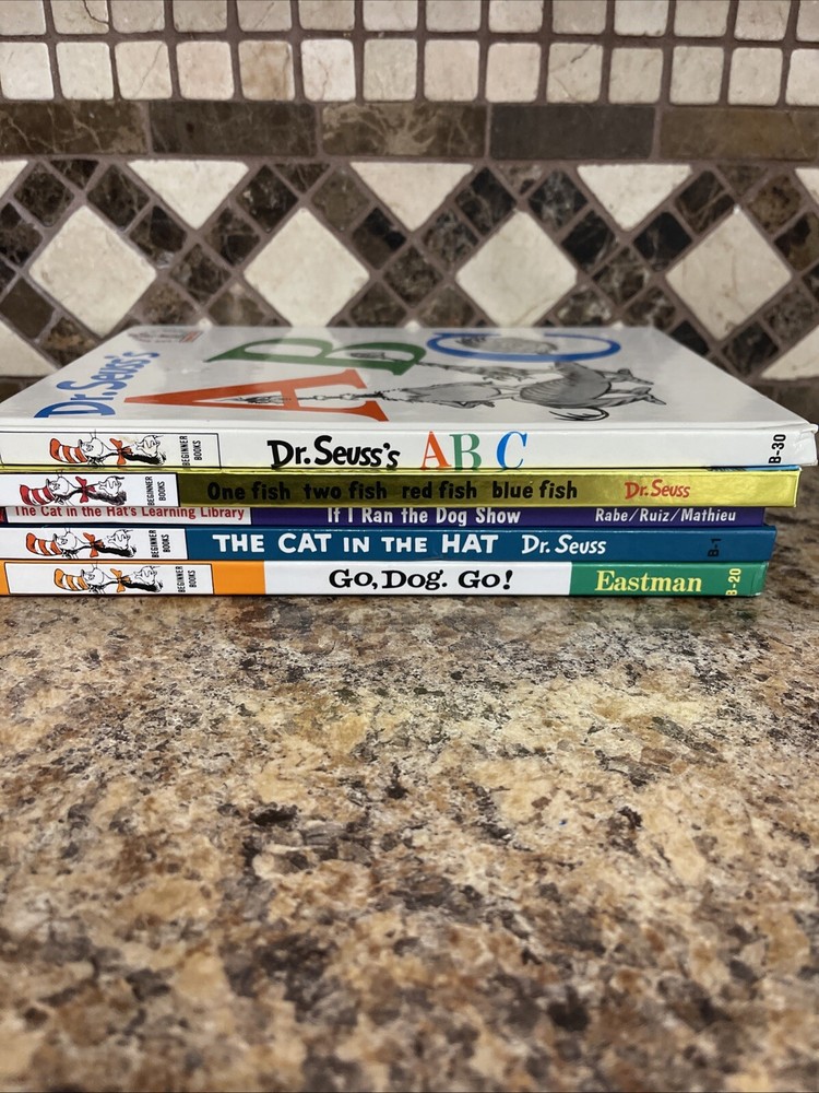 Lot of 5 Dr.Suess Books 7×9 Inch