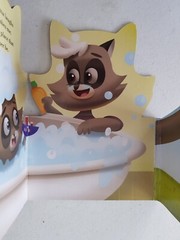 Hugs & Kisses Board Book – Grandma Loves Me 2017 Lake Press Raccoon