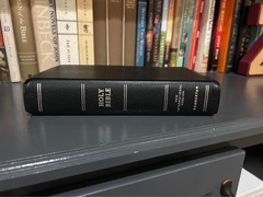 NIV Heritage Bible (Premier Collection, Black Leather)