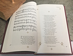 Traditional Hymns 1st by Ebury Press Printed Singapore Tien Wan Press HC LN Exc