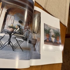 Villas on the Lakes : Orta, Maggiore, Como, Garda Hardcover