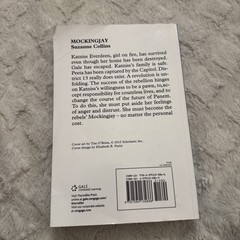 Mockingjay (The Hunger Games) – Paperback By Suzanne Collins – VERY GOOD