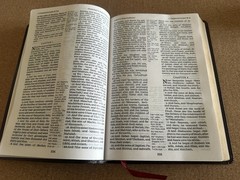 KJV Comfort Print Reference Giant Print Bible Burgundy Bonded Leather Red Ltr