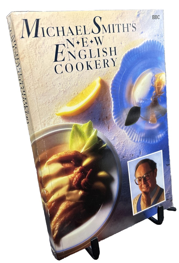 New English Cookery ~ Michael Smith ~ BBC Import ~ Vintage ~ PB ~ VG