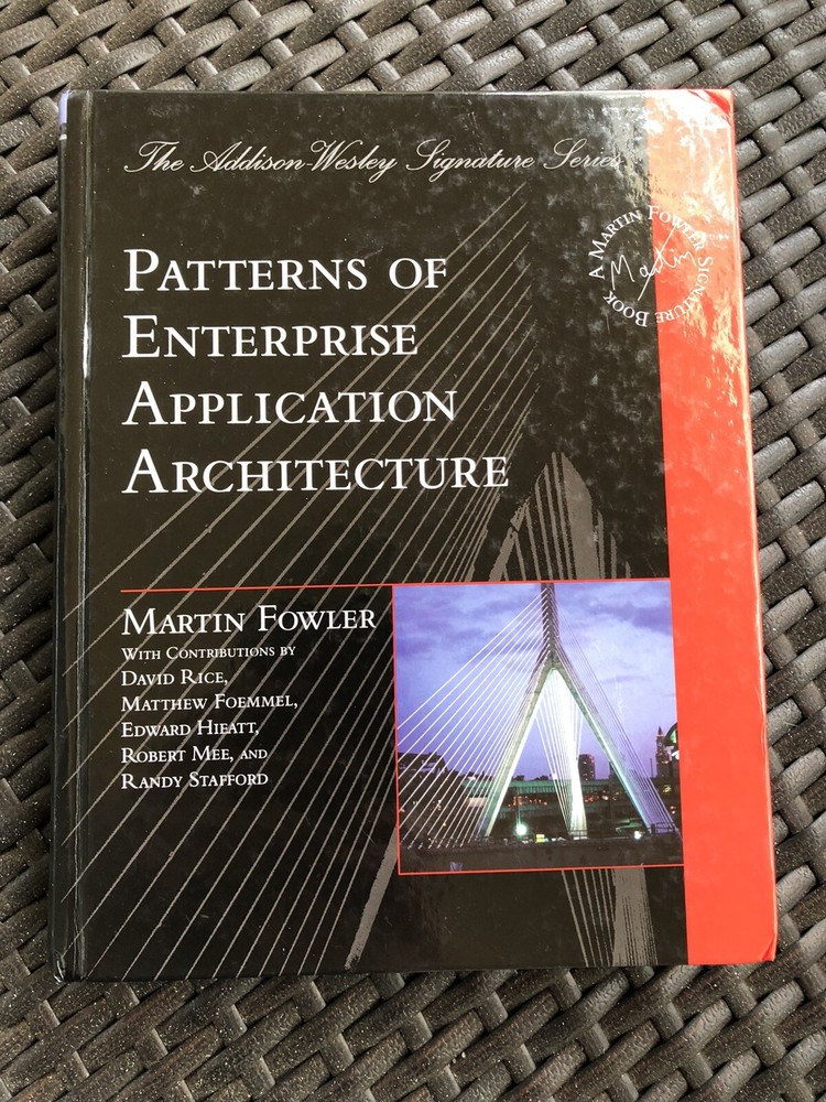 Addison-Wesley Signature Series (Fowler) Ser.: Patterns of Enterprise…