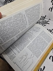 Good News New Testament Today’s Living Bible English Version 1976 Hardcover