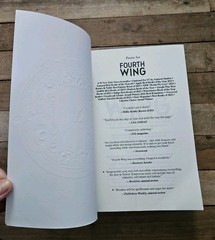 🐲 Fourth Wing 1st Printing Limited Edition Paperback Full Sprayed Dragon Edges