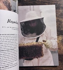 Flow Magazine Special Edition Issue „Calm Down” Paperbook in Dutch Language
