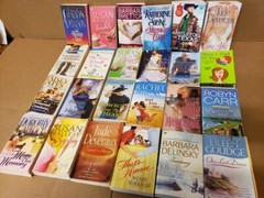 Lot of 20 Contemporary ROMANCE Paperbacks PB Popular Author Books RANDOM*MIX
