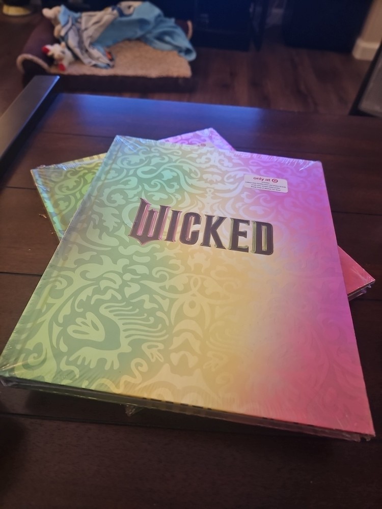 WICKED: THE OFFICIAL VISUAL COMPANION (Hardcover) Target Exclusive NWT