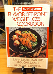 Nutri-System Flavor Set-Point Weight-Loss Cookbook 1990 1st Edition Hardcover