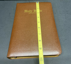 Holy Bible King James Giant Print Brown Bonded Leather Christian Heritage Publ