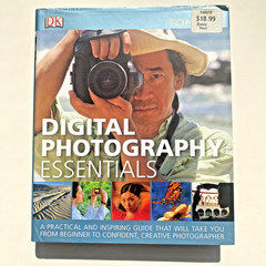 Tom Ang Digital Photography Essentials:A Practical and Inspiring Guide June/2011