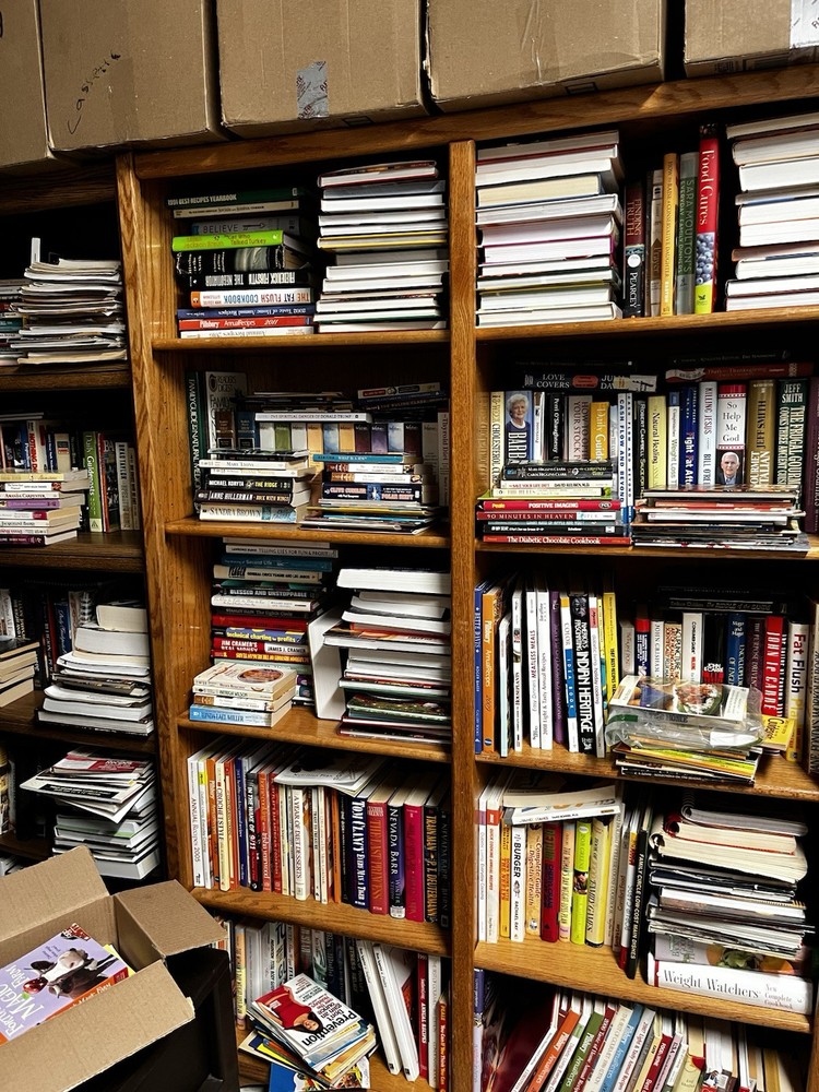 Books by Genre 20 LBS (Pounds) Box Value Lot Sorted Fiction/Nonfiction HB/PB SET
