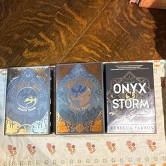 Fourth Wing, Iron Flame, Onyx Storm: True 1/1s & All Signed HCDJ